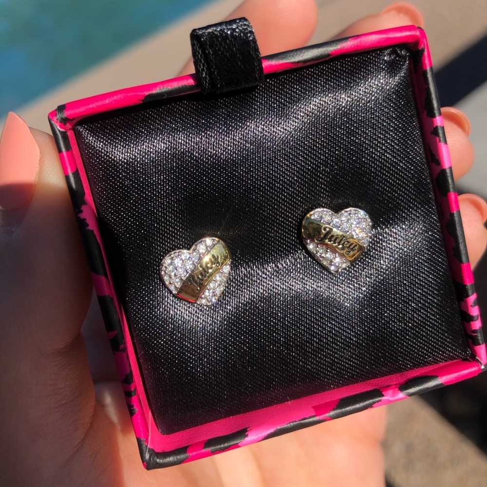 Juicy Stud Earrings